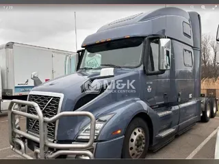 2024 VOLVO VNL64T860