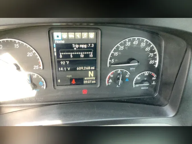 2021 Freightliner Cascadia 126fcb003040ac5a09e4233fbab463b8240