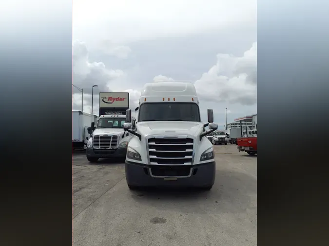 2020 FREIGHTLINER/MERCEDES NEW CASCADIA PX12664