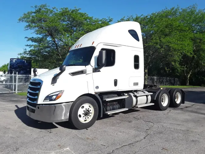 2020 FREIGHTLINER/MERCEDES NEW CASCADIA 116fcb3f9d75207fdb9d36d62430ddcf2d2