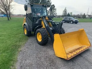 2020 John Deere 204L