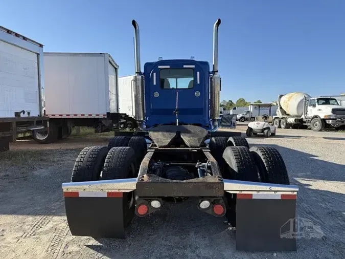 2007 PETERBILT 386