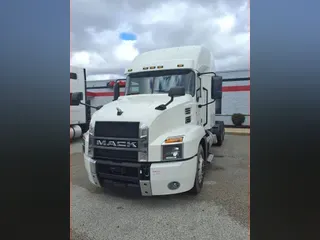 2020 MACK TRUCKS, INC. ANTHEM 64T