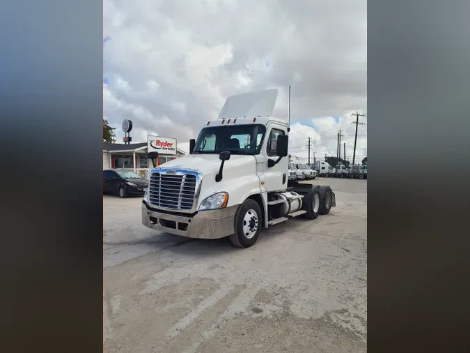 2018 FREIGHTLINER/MERCEDES CASCADIA 125fcc0d2a17909cae00dcf3fe5b3ab0c36