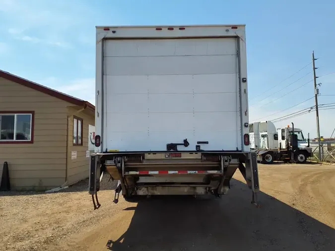 2020 FREIGHTLINER M2 106