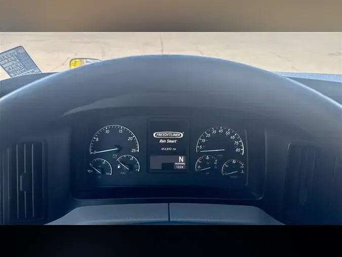 2021 FREIGHTLINER CA126