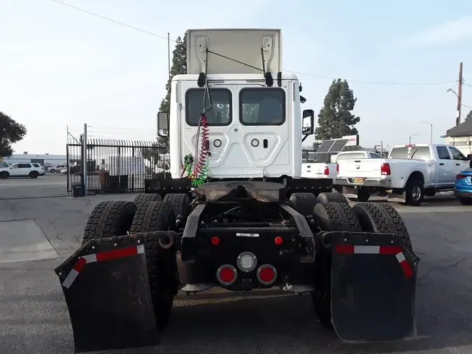 2018 FREIGHTLINER/MERCEDES CASCADIA 125