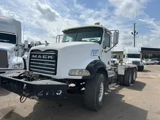 2006 MACK GRANITE CT713