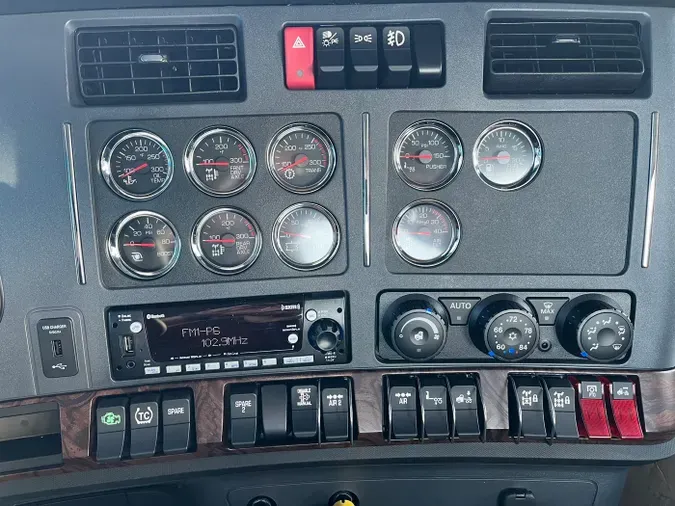 2026 Kenworth T880fcc72ac787c6dc50b3cf81d1e70254ab