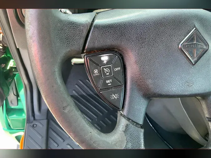 2020 INT LT625 6x4