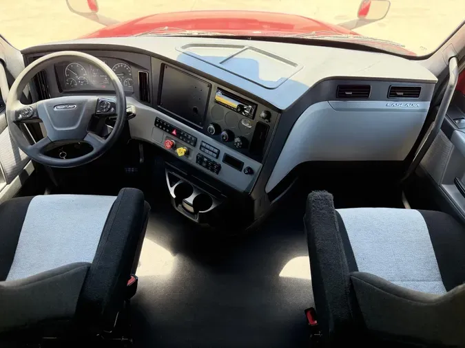 2022 Freightliner Cascadiafccc44f6f113b754c6c25fca99b2182a