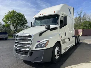 2020 FREIGHTLINER CA126