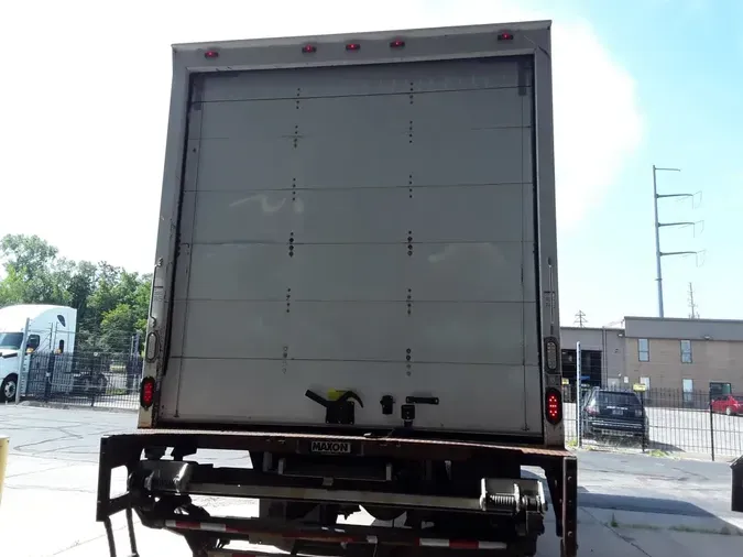 2016 FREIGHTLINER M2 106