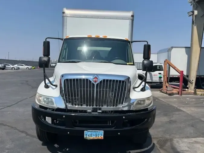 2018 NAVISTAR INTERNATIONAL 4300LP (4X2)