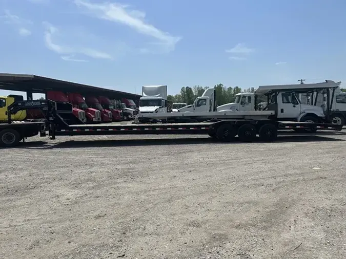 2021 LOAD TRAIL 40 FT GOOSE NECK