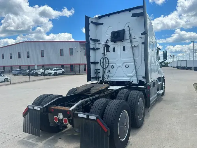 2022 Freightliner Cascadia&reg;