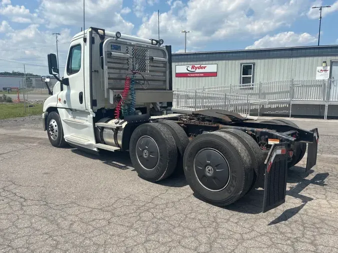 2019 FREIGHTLINER/MERCEDES CASCADIA 125fcd6bfd8a9ddf12f32bc2c6ebd3419cf