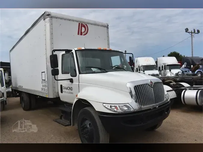 2018 INTERNATIONAL DURASTAR 4300