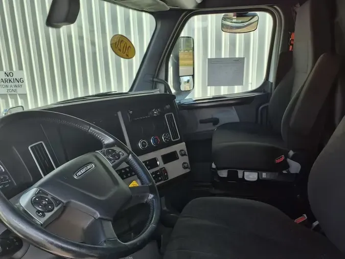 2020 FREIGHTLINER NEW CASCADIA PX12664