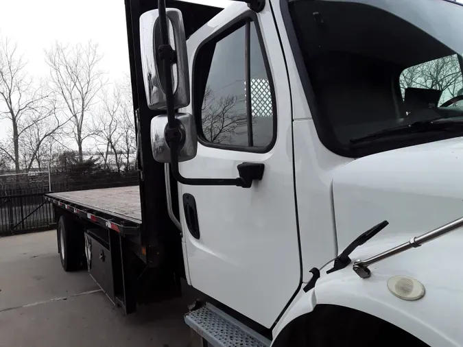 2017 FREIGHTLINER/MERCEDES M2 106