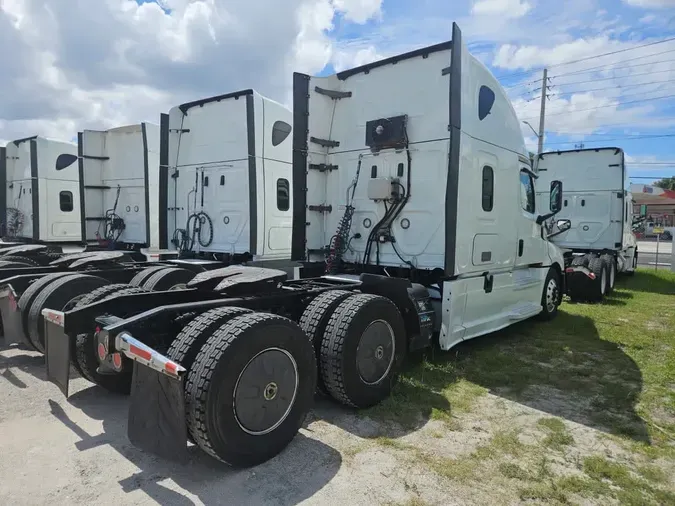 2019 FREIGHTLINER NEW CASCADIA PX12664