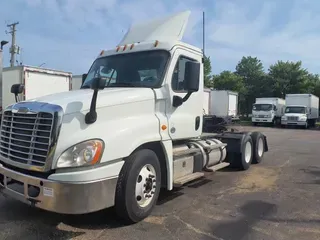 2019 FREIGHTLINER CASCADIA 125