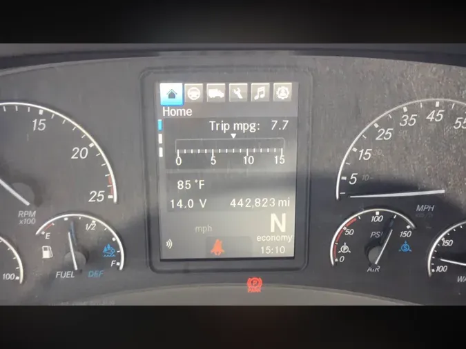 2023 Freightliner Cascadia 126