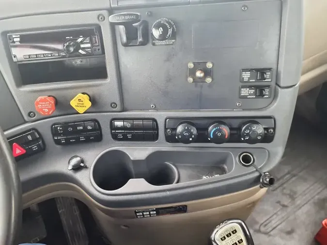 2019 FREIGHTLINER/MERCEDES CASCADIA 125