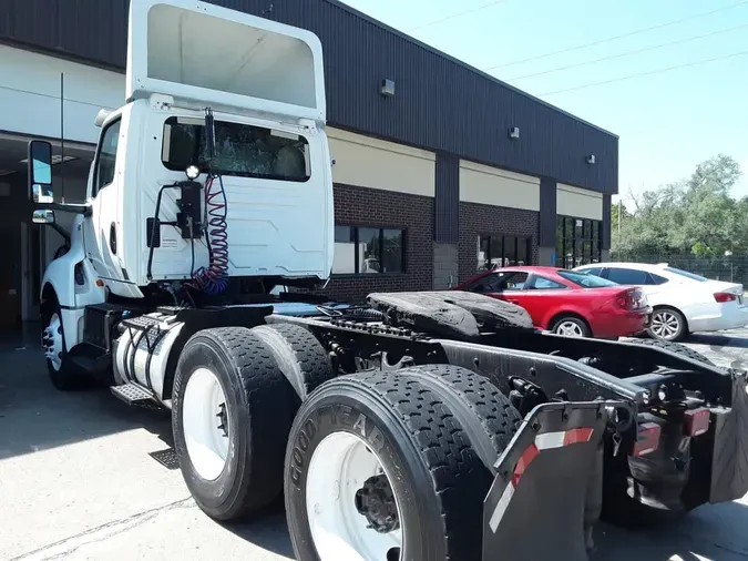 2020 NAVISTAR INTERNATIONAL LT625 DAYCAB T/A