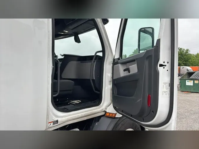 2020 Freightliner Cascadia