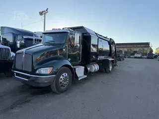 2012 KENWORTH T370