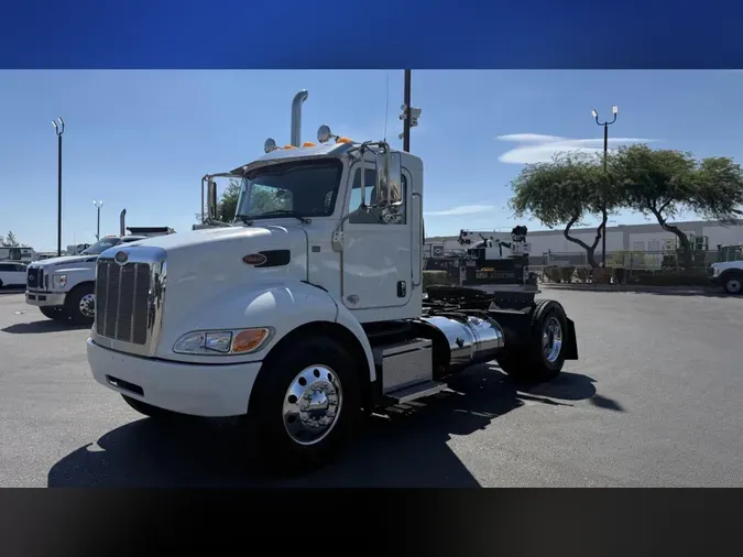 2019 Peterbilt 337