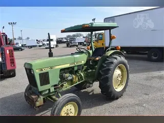 1985 JOHN DEERE 1050