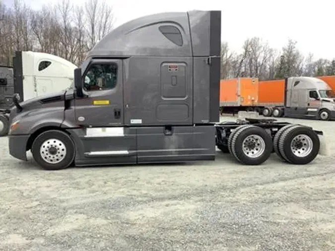 2023 Freightliner Cascadia