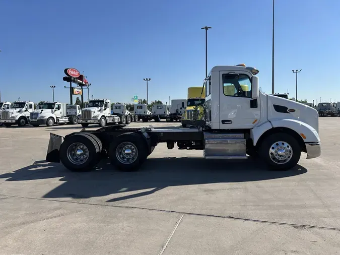 2017 Peterbilt 579