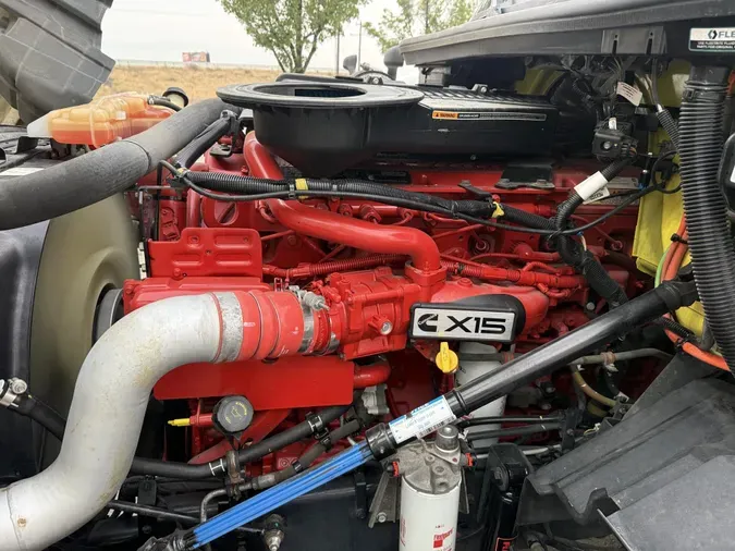 2023 International LT625
