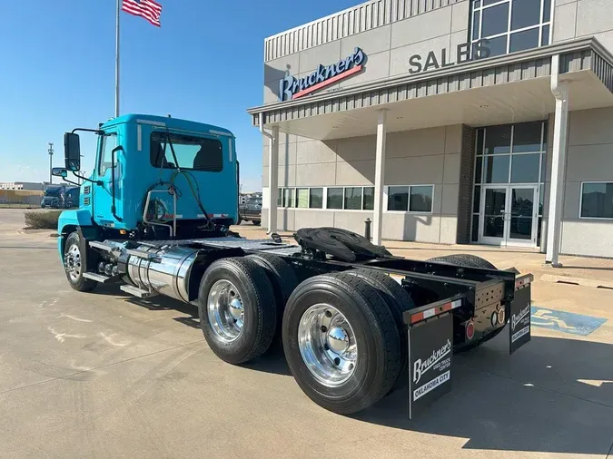 2020 MACK AN64T