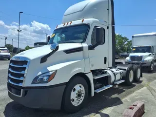 2019 FREIGHTLINER NEW CASCADIA PX12664