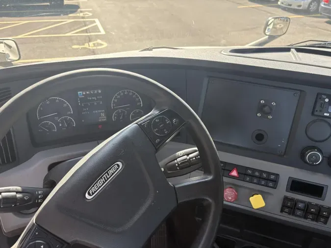 2022 Freightliner Cascadiafd1678cadc8f05c3bf6aa45ad207925c