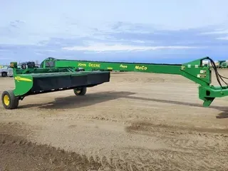 2015 John Deere 956