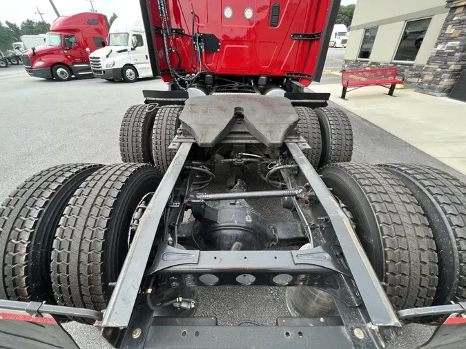 2022 International LT625