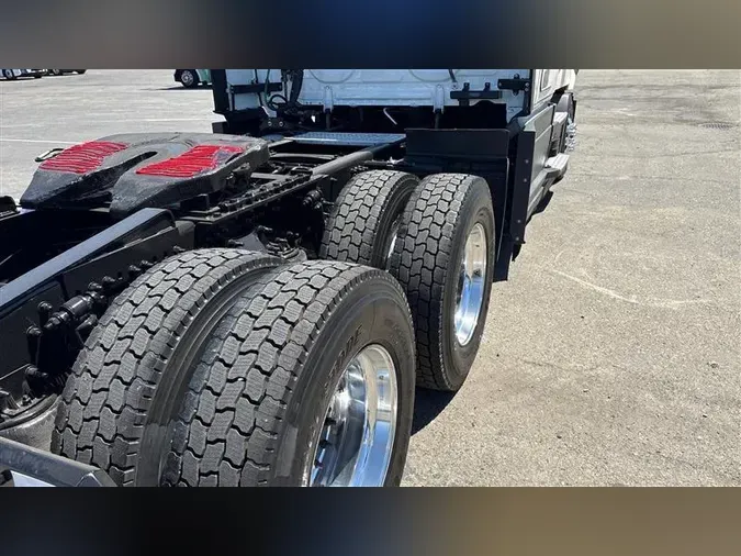 2022 FREIGHTLINER CA116