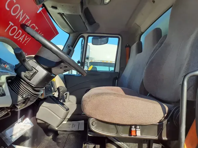 2019 NAVISTAR INTERNATIONAL 4300