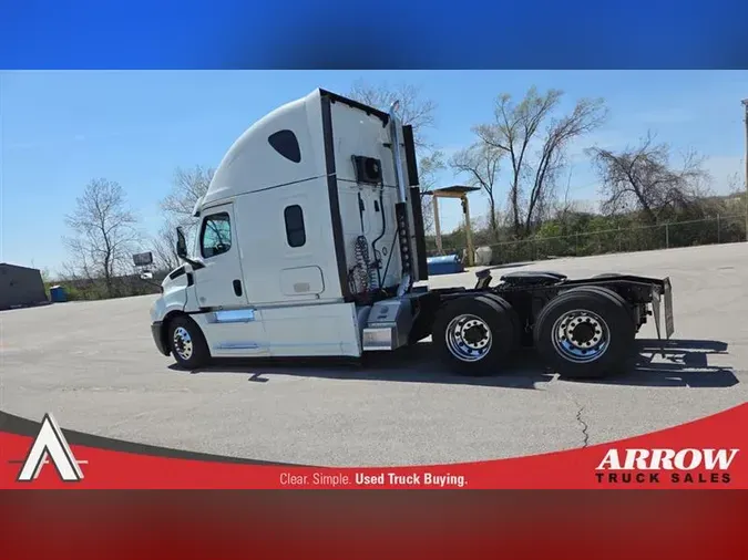 2019 FREIGHTLINER CA126