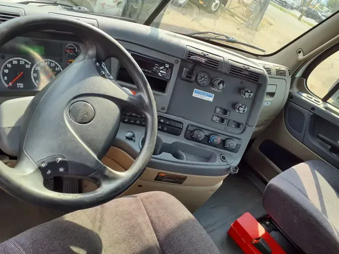 2018 FREIGHTLINER/MERCEDES CASCADIA 125