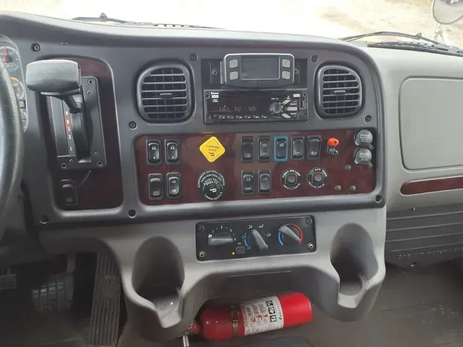 2018 FREIGHTLINER/MERCEDES M2 106fd26c6ef4e5683424e1a6ce82e3924c3