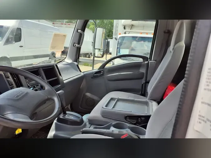 2020 ISUZU NPR HD