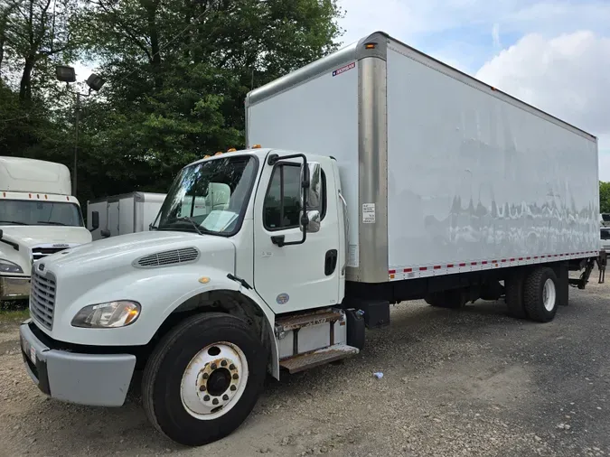 2016 FREIGHTLINER/MERCEDES M2 106