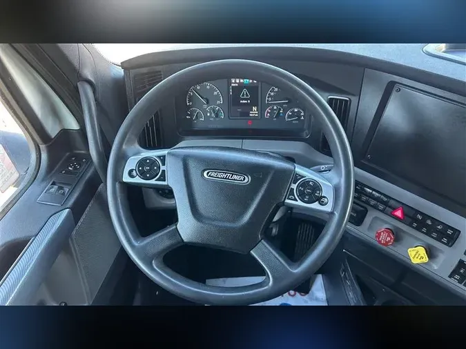 2022 FREIGHTLINER CA126