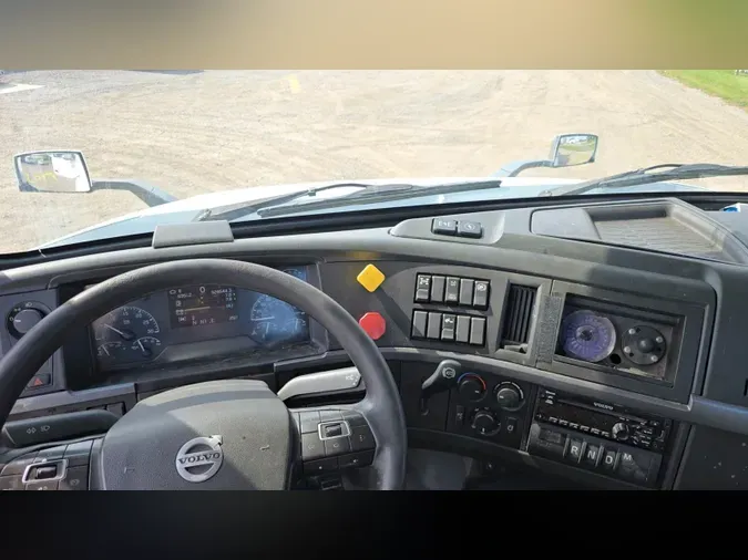 2020 Volvo VNL300fd3bdbae3f7fc9d33739925fa86eb9ec